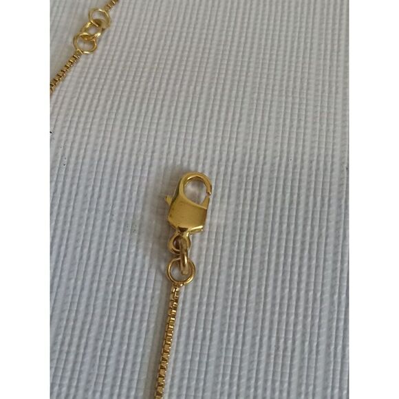 Multicolored Rhinestone Encrusted Oval Pendant Gold Toned Box Chain Necklace - Picture 9 of 9